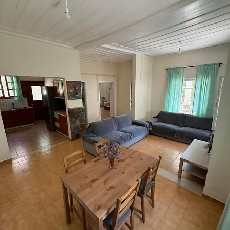 90M2 2 Bedroom Apartment In Myrina Center - Port Of Myrina Extérieur photo