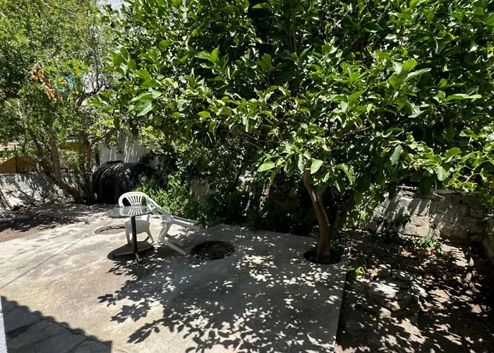 90M2 2 Bedroom Apartment In Myrina Center - Port Of Myrina